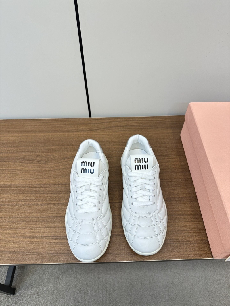 Miu Miu Casual Shoes